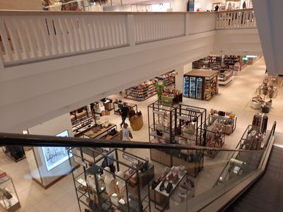 Alex Gift & Bag Boutique