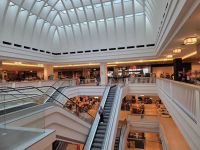 Alex Gift & Bag Boutique